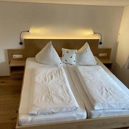 Zani Helga 3* Бартоломеберг